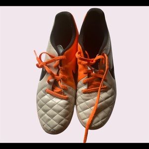 Nike Mens 6Y "Tiempo" Orange Gray White Soccer Cleats (2013) 631286-008